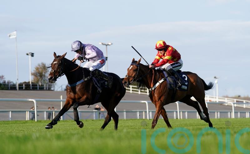 Jetoile surprises Old Roan rivals at Aintree