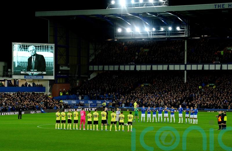 Everton remember Bill Kenwright ahead of Burnley cup tie