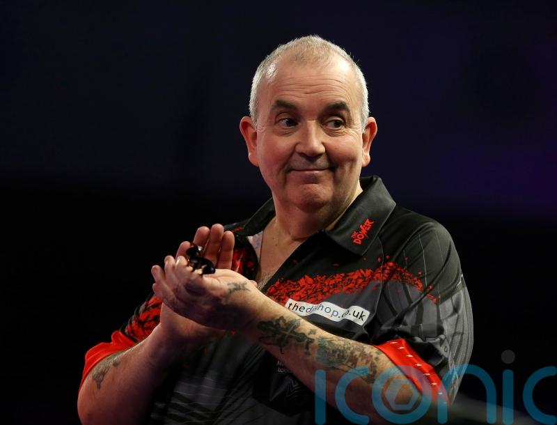 Phil Taylor to retire from darts at the end of next year