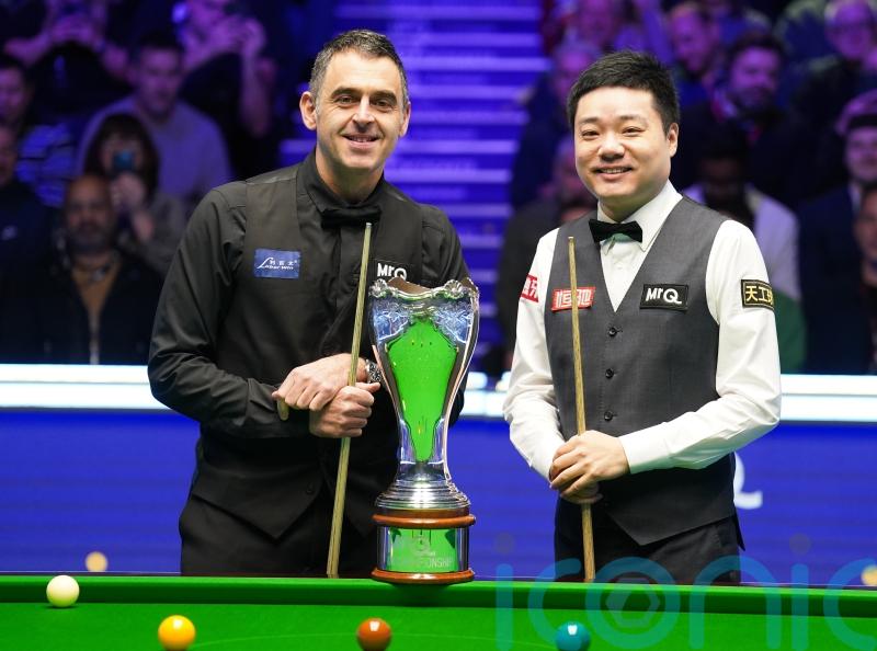 Ding Juhui fights back in opening session of final against Ronnie O&rsquo;Sullivan