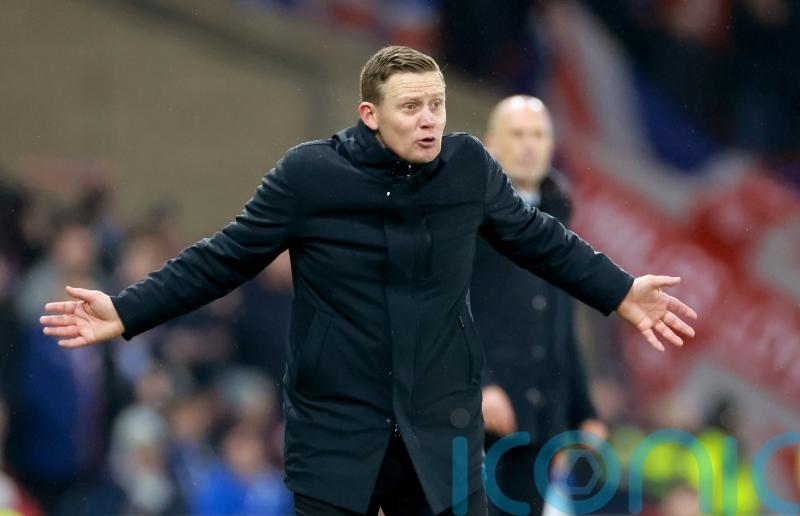 You can’t serve that up – Barry Robson angry as Aberdeen fall to St Mirren