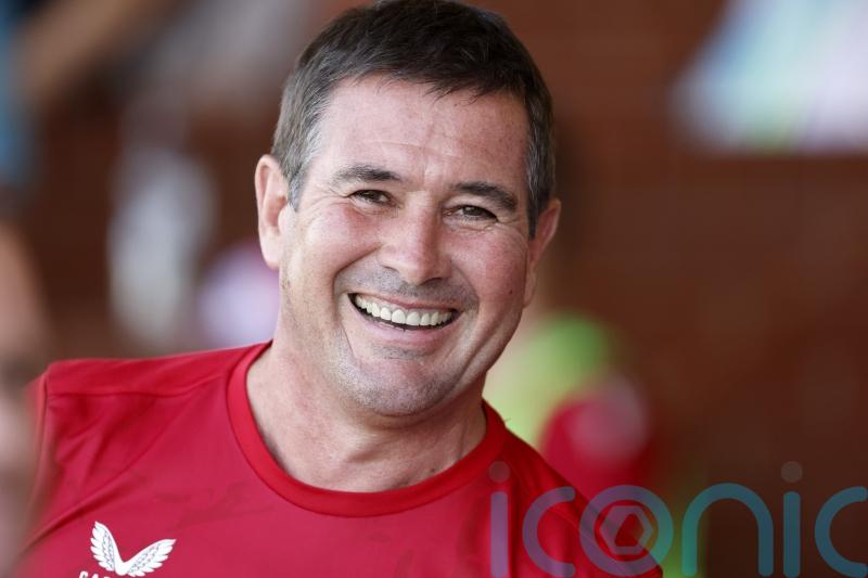 Nigel Clough hails ‘huge result’ as Mansfield close on leaders Stockport