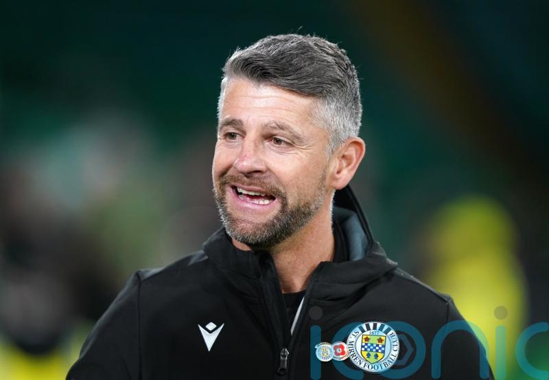 Stephen Robinson praises St Mirren’s ruthlessness in win over Dundee