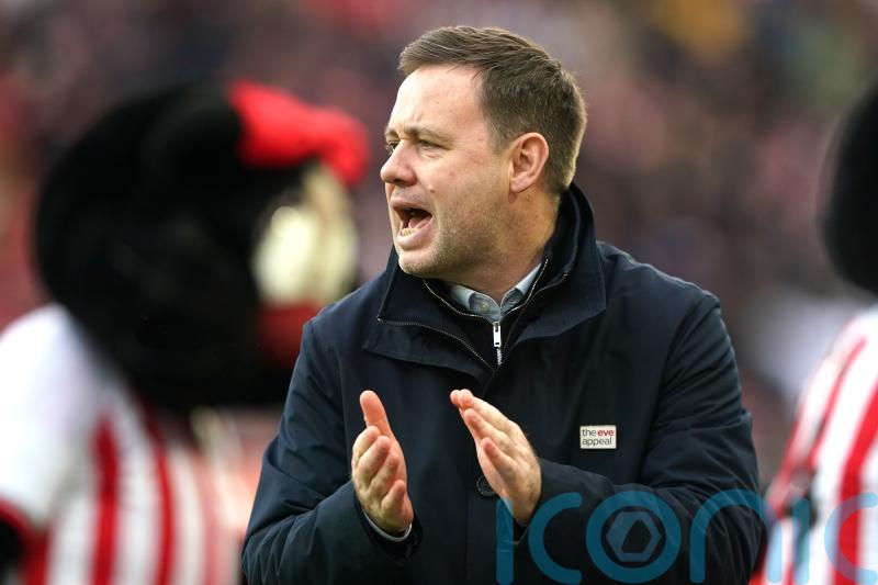 Michael Beale reveals &lsquo;honest&rsquo; half-time words sparked Sunderland&rsquo;s fightback