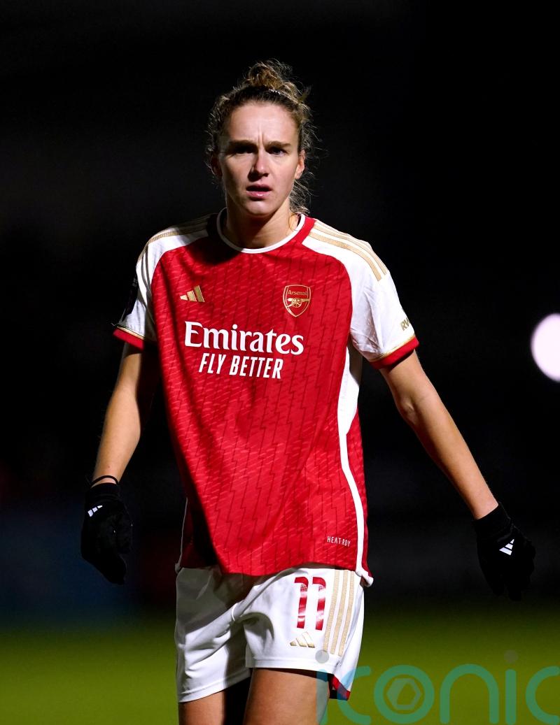 Arsenal forward Vivianne Miedema out for ‘several weeks’ after knee surgery