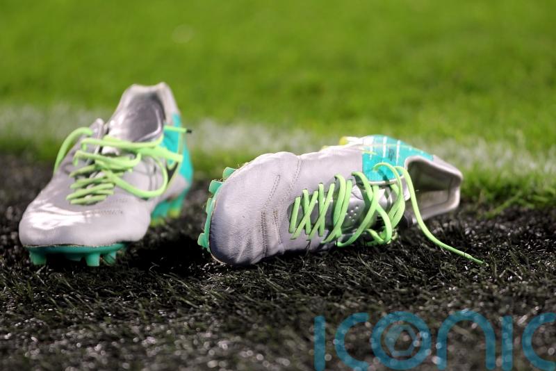 Josh Murphy stars as play-off hopefuls Oxford hammer Peterborough