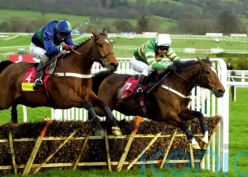 ‘Horse of a lifetime’ Istabraq dies aged 32