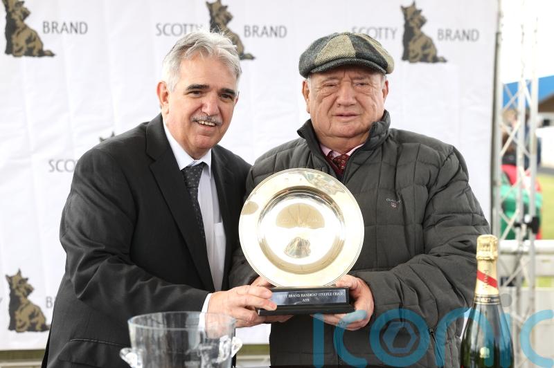 Menzies hails ‘inspirational’ John Wade