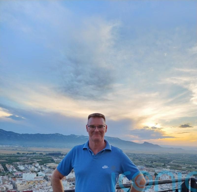 &lsquo;We&rsquo;re surrounded by water&rsquo;: Expat teacher outside Valencia unable to leave town