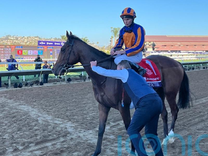 Lake Victoria sweeps aside Breeders’ Cup rivals