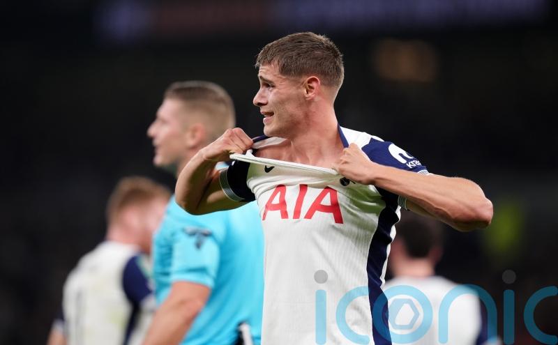 Ange Postecoglou: Micky van de Ven’s hamstring injury not too serious