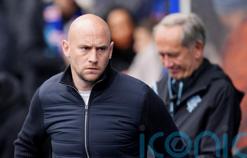 Pressure increases on boss David Gray as Hibs go down to St Mirren