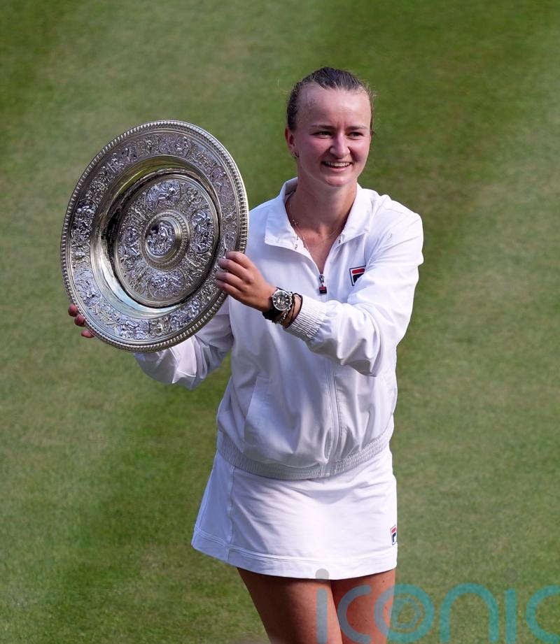 Barbora Krejcikova criticises ‘unprofessional’ comment about her appearance