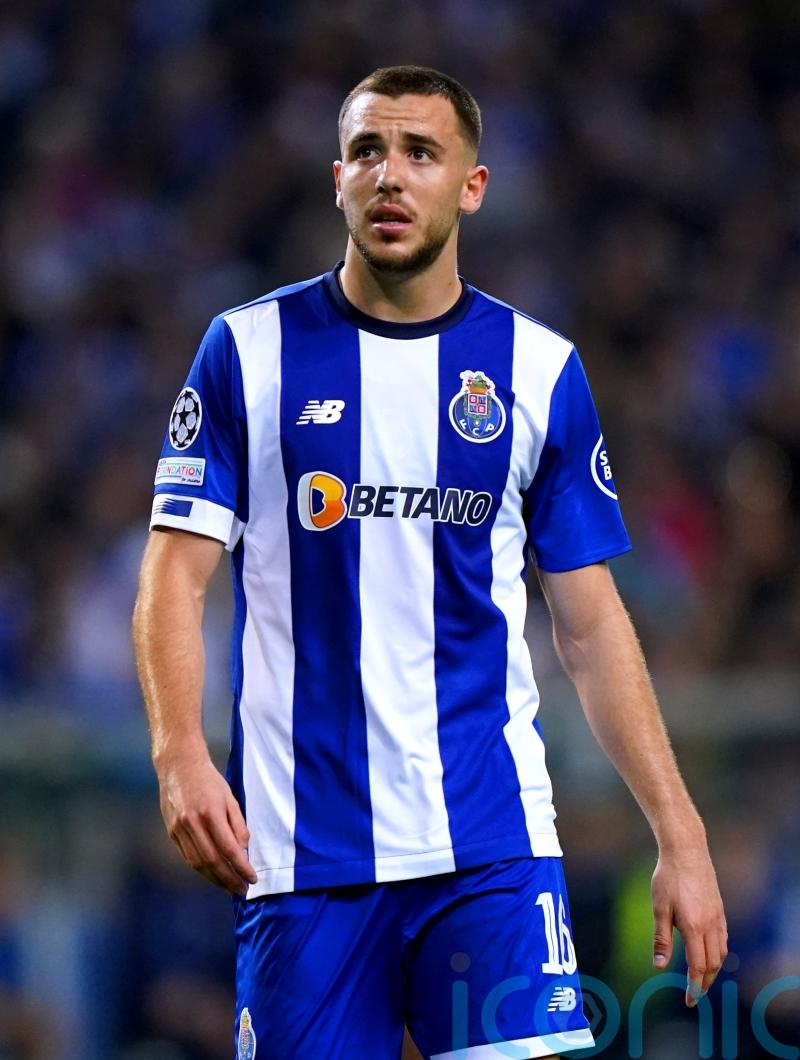 Nico Gonzalez says his father told him joining Manchester City ‘the best thing’