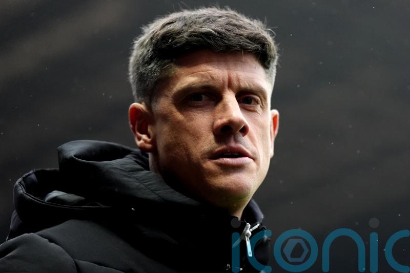 Alex Revell fumes at ‘unacceptable’ Stevenage display