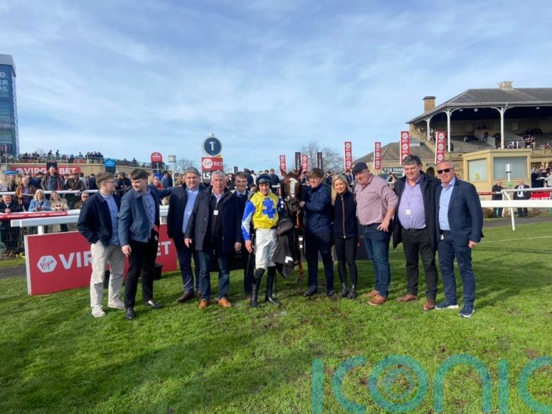 World Of Fortunes delivers in Doncaster Listed heat