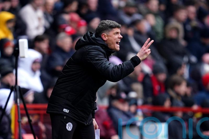 Alex Revell angry with two referee decisions in Stevenage’s draw with Mansfield