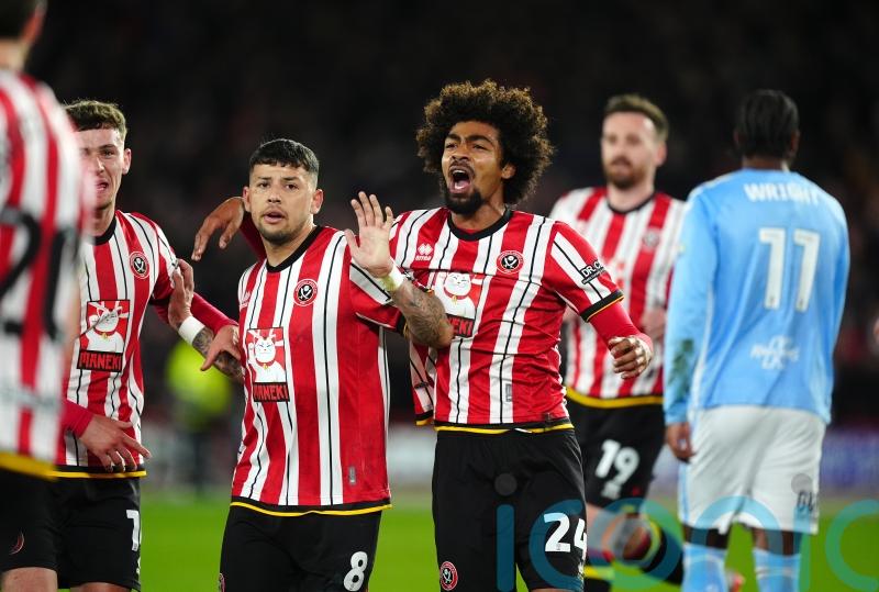 Sheffield United brush aside Coventry to reclaim top spot in Championship