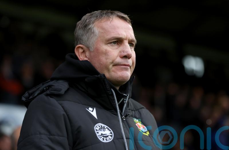 Wrexham boss Phil Parkinson ‘raging’ over refereeing decisions in Cambridge draw