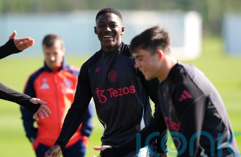 Kobbie Mainoo trains with his Manchester United team-mates ahead of Lyon trip