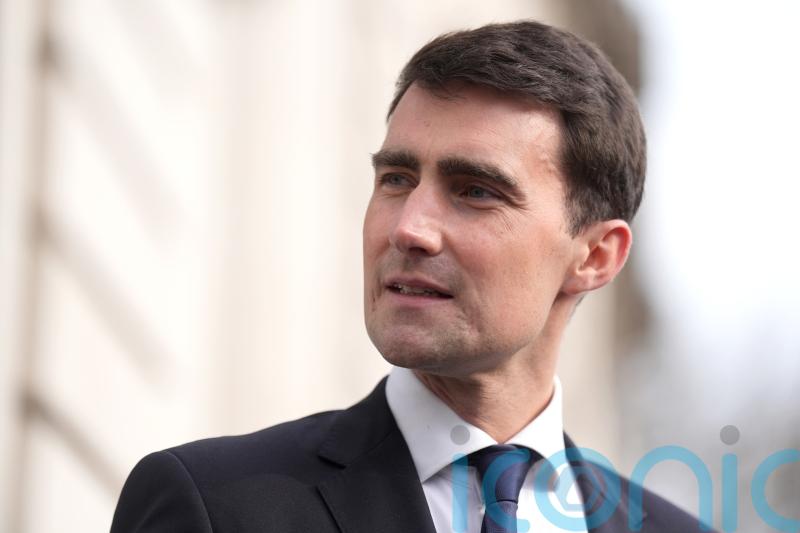 Chambers signals delays on minimum wage and auto-enrolment pensions