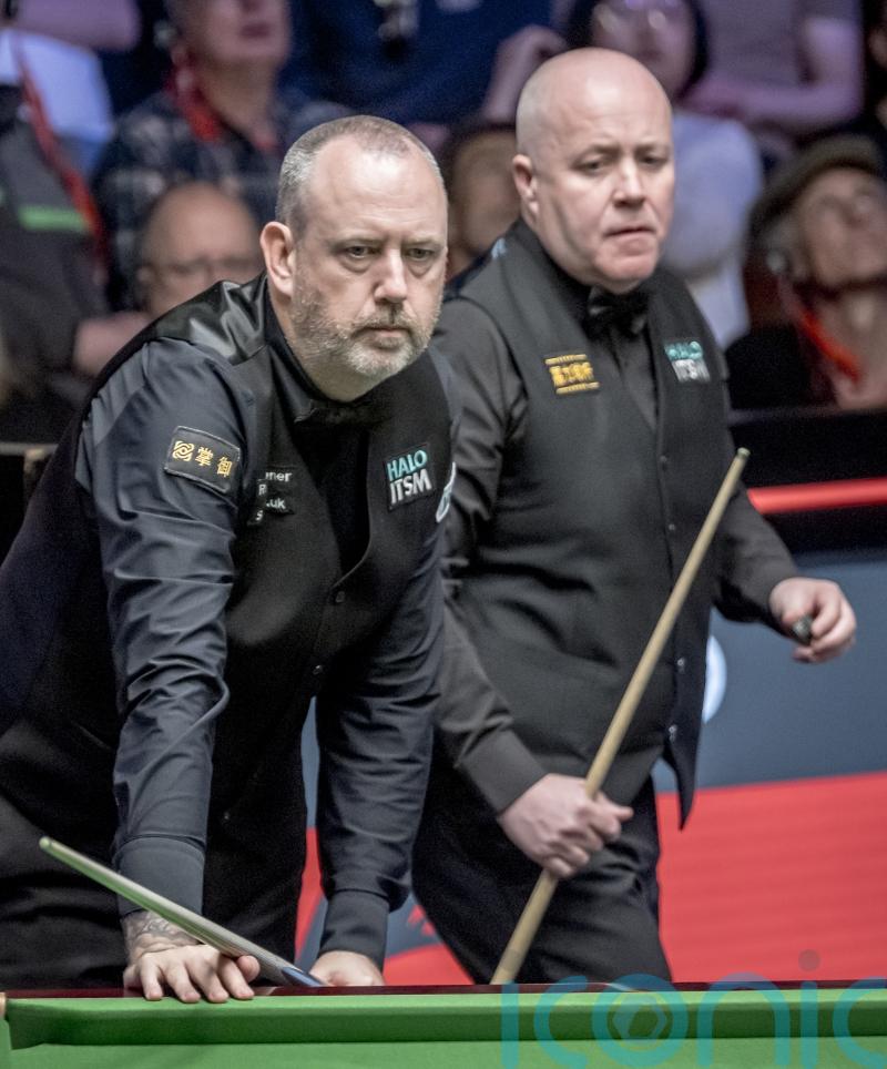 Mark Williams beats John Higgins in tense decider to reach Crucible semi-finals