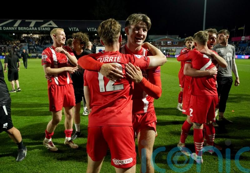 Richie Wellens hails Leyton Orient’s ‘outstanding’ victory over Stockport