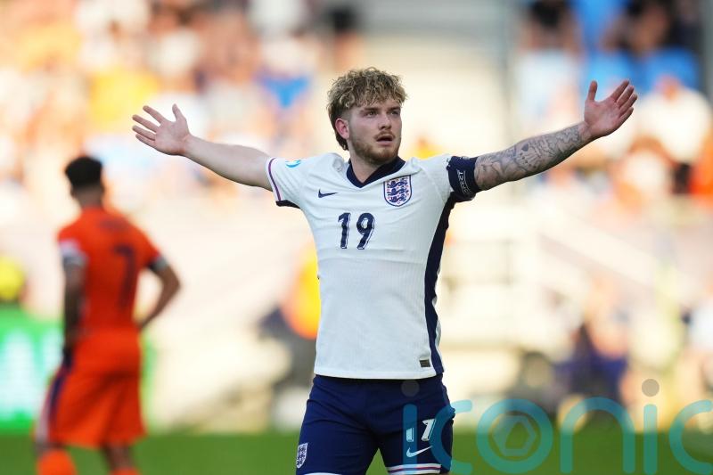 Thursday’s briefing: Elliott fires England U21s to final as Page joins Liverpool