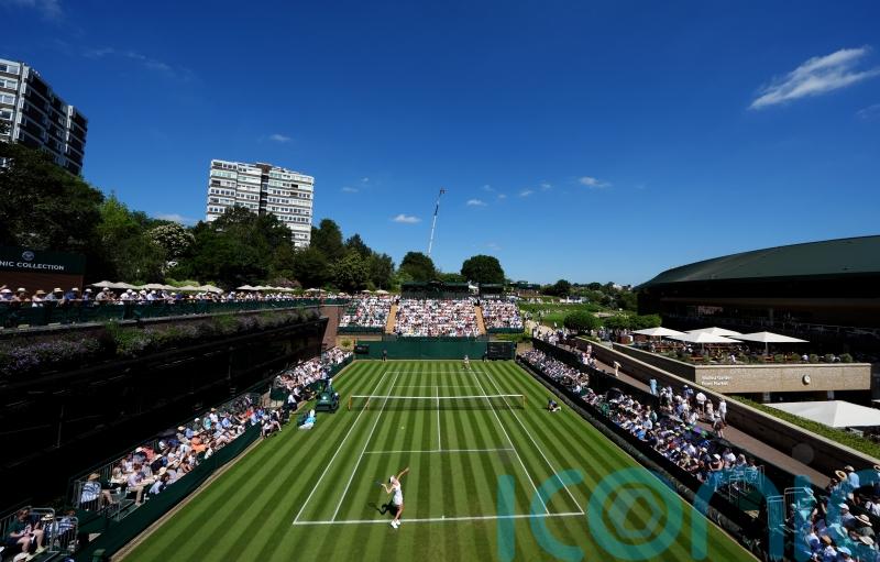 Hottest-ever start to Wimbledon with 29.7C recorded