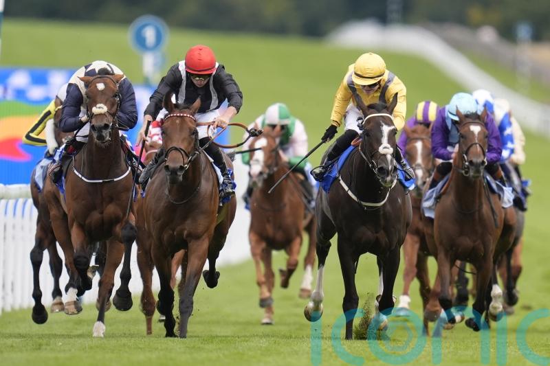 Sam Hawkens books Australian ticket with Summer strike