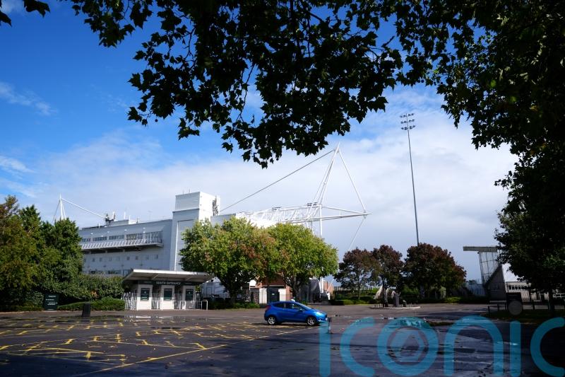 Strike action means jockeys get to sample ‘normal’ midweek life