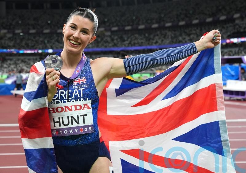 ‘Academic badass and track goddess’ – Amy Hunt celebrates shock 200m silver