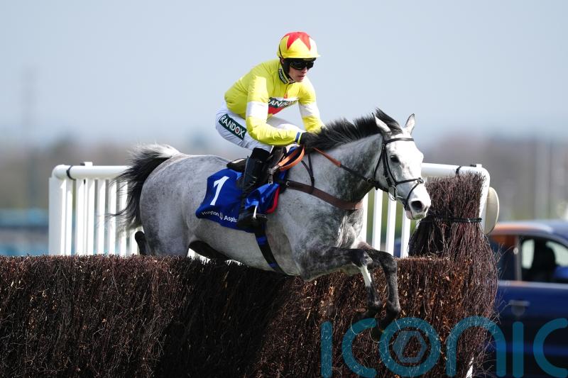 Betfair Chase ‘favourite’ option for Caldwell Potter