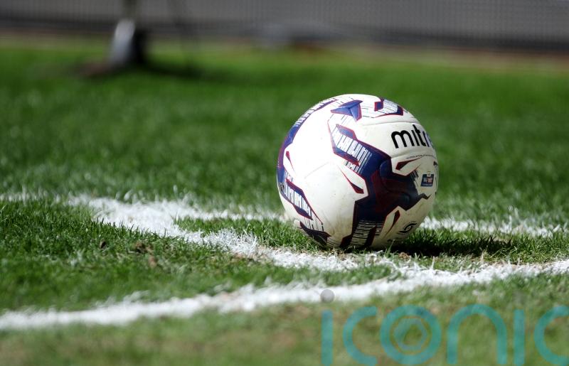 Ollie Pearce grabs late equaliser for York