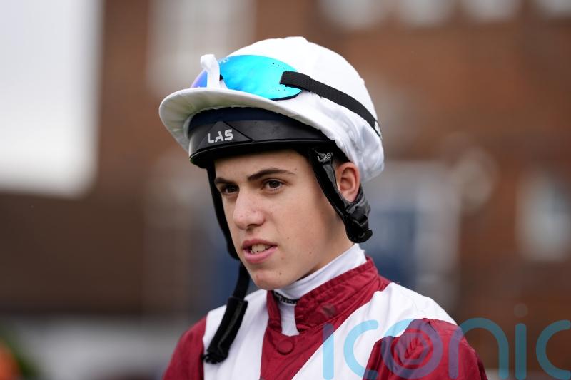 Death announced of apprentice jockey Tommie Jakes, aged 19