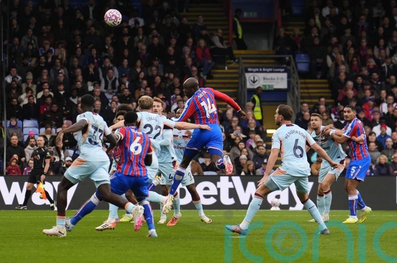 Crystal Palace back to winning ways as Brentford fail to fire