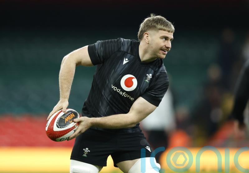 Aaron Wainwright says Wales players are not distracted by domestic game crisis