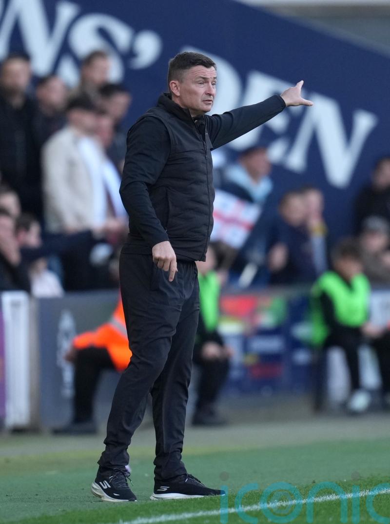 Paul Heckingbottom praises Daniel Iversen’s response to error against Millwall