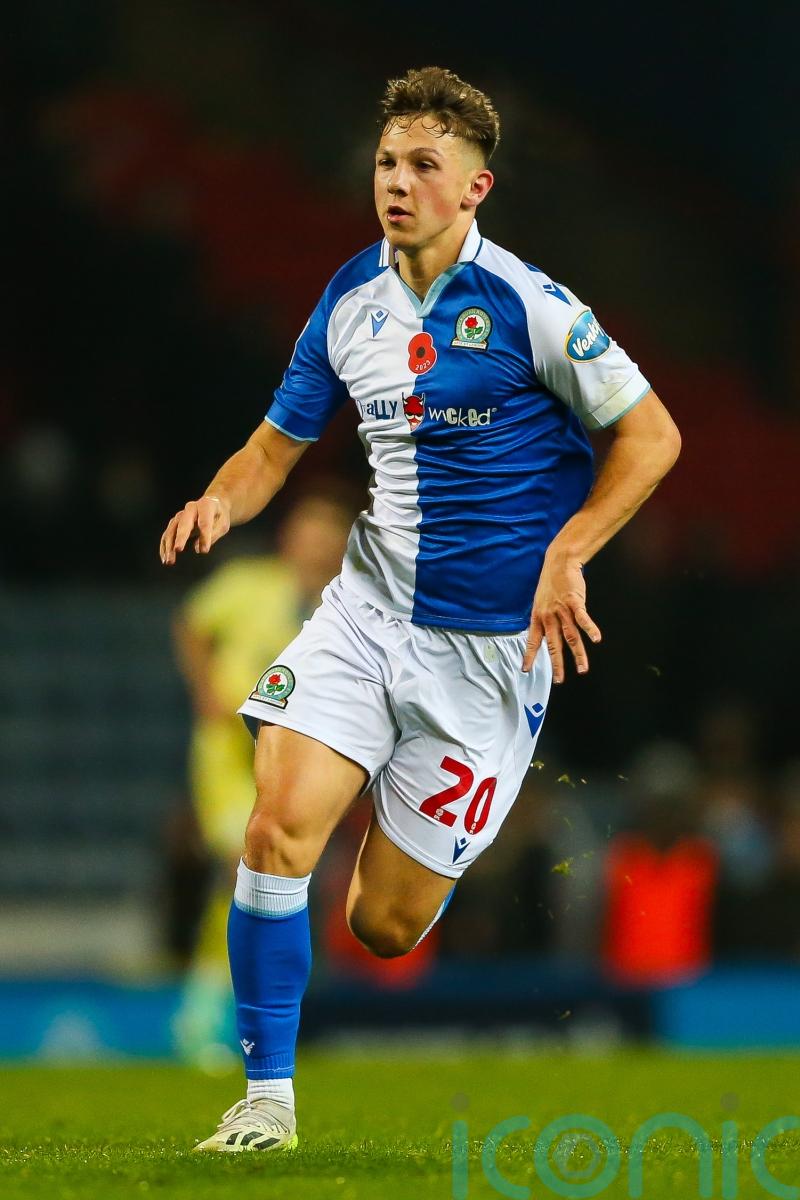 Harry Leonard fires Peterborough to valuable victory at Reading