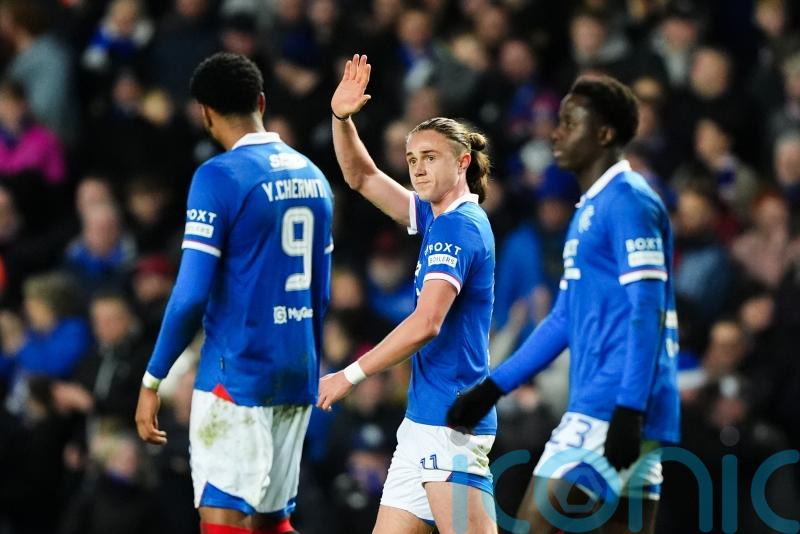 Rangers edge past Motherwell at Ibrox