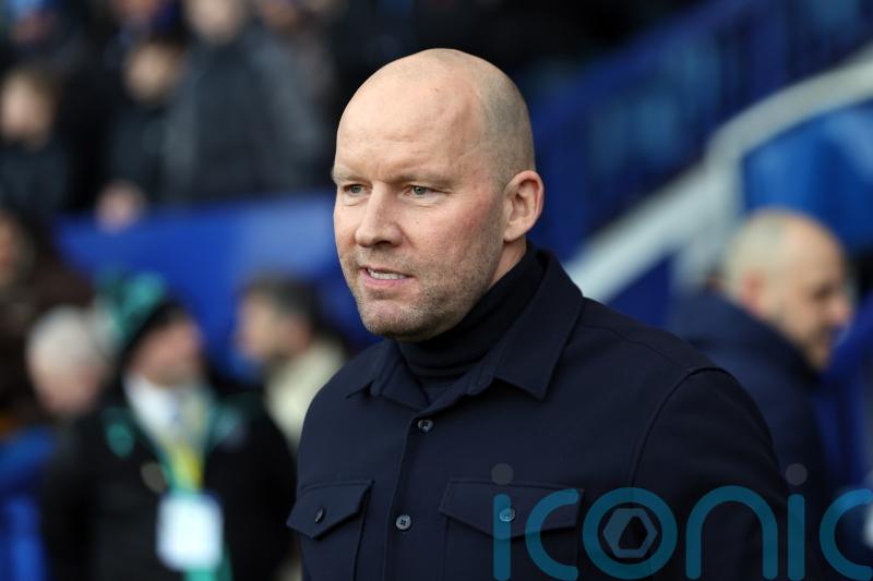 Sheffield Wednesday uncertainty affecting players &ndash; Henrik Pedersen