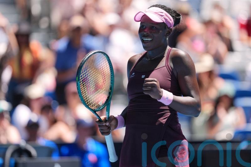 Teenagers Victoria Mboko and Iva Jovic see off seeds at Australian Open