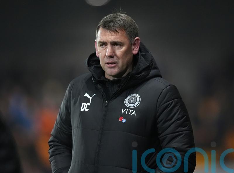 Dave Challinor visibly frustrated as 10-man Stockport held in Leyton Orient draw