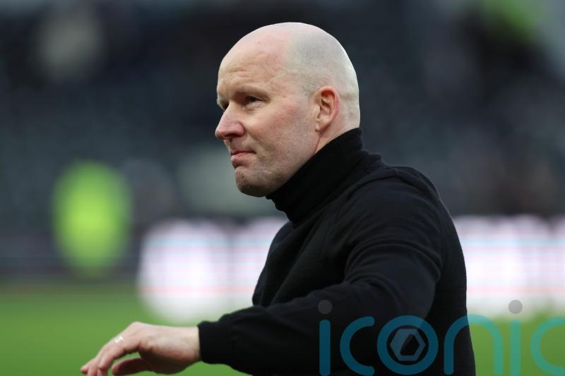 Sheff Wed fans convince Henrik Pedersen of club&rsquo;s &lsquo;big future&rsquo;