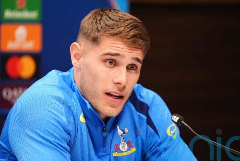 Micky van de Ven dismisses &lsquo;nonsense&rsquo; claim that Tottenham players do not care