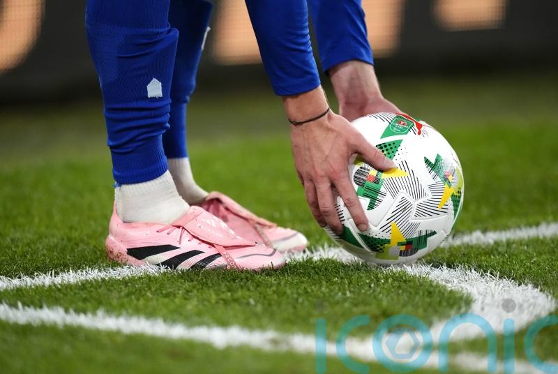 Southend move into top seven thanks to late Tom Hopper equaliser