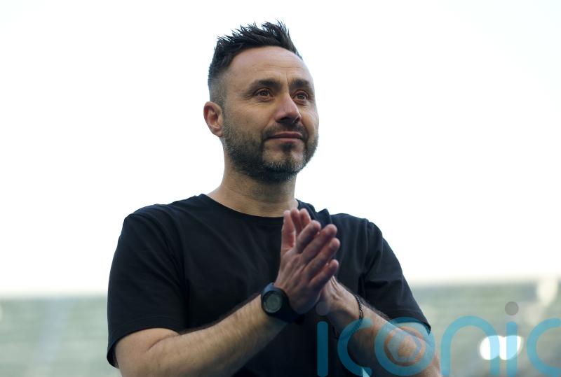 Tottenham urged not to appoint Roberto De Zerbi due to Mason Greenwood support