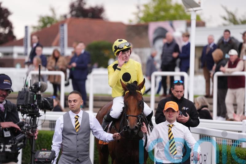 Bow Echo impresses in racecourse gallop ahead of 2000 Guineas tilt